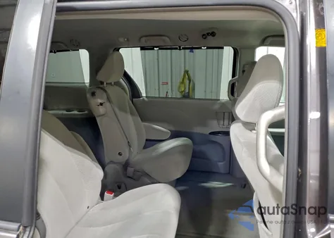 2012 Toyota Sienna Le from USA, damaged, VIN 5TDKK3DC2CS242816